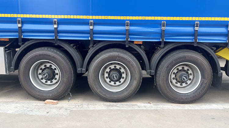 Curtainsider Dry Van Trailer for Sale in Mauritania