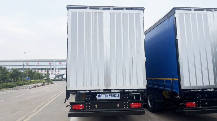 Curtainsider Dry Van Trailer for Sale in Mauritania